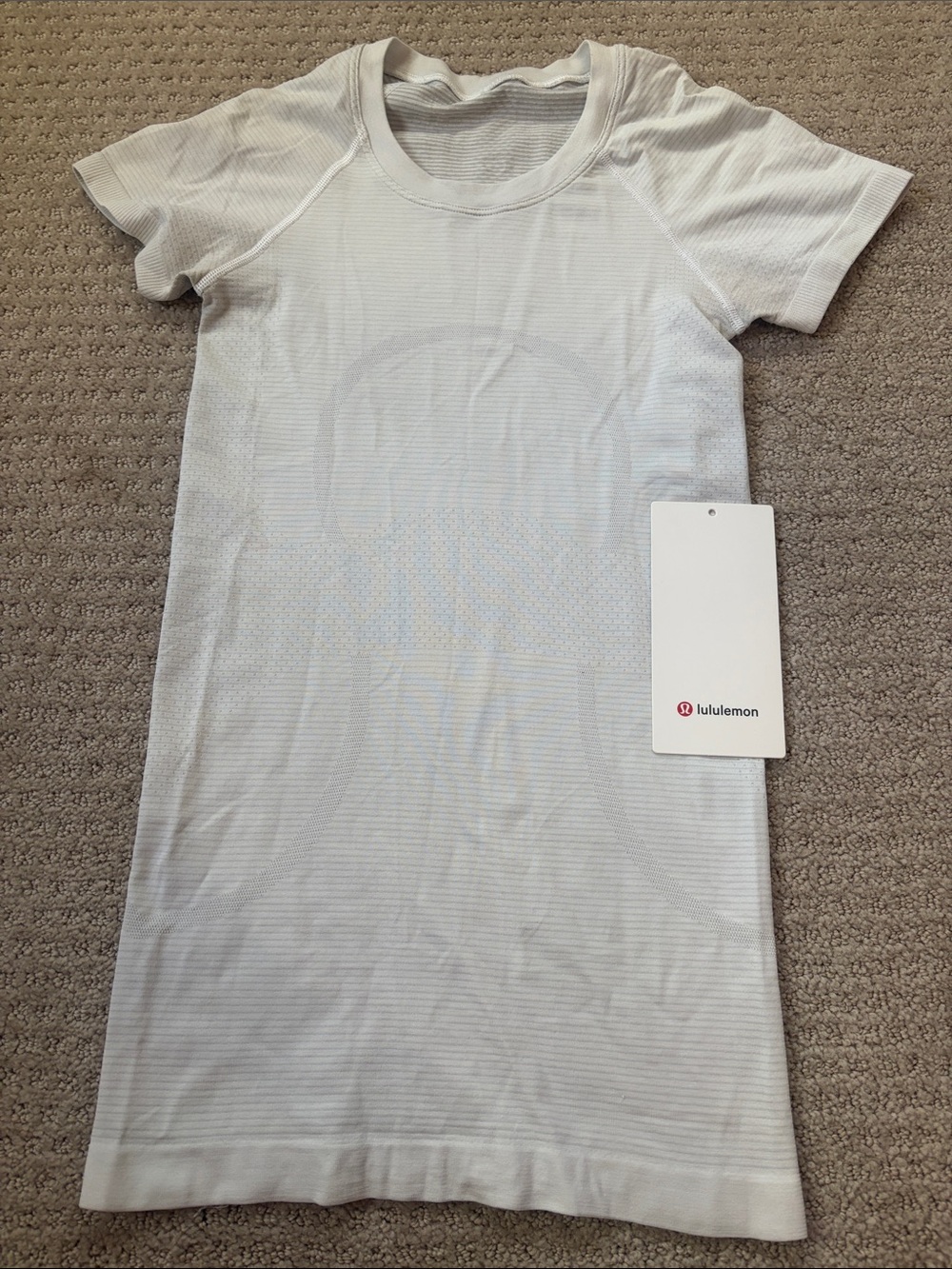 White Lululemon Swiftly Tech